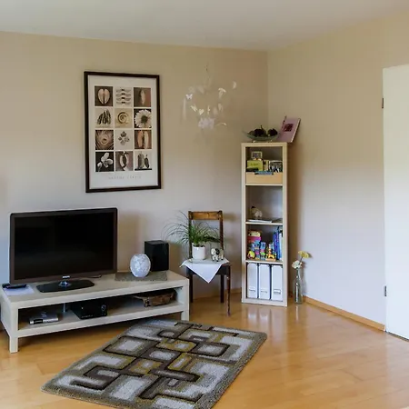 Niederehe Lakeside Escape