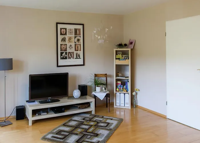 Niederehe Lakeside Escape