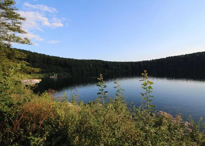 Daire Niederehe Lakeside Escape