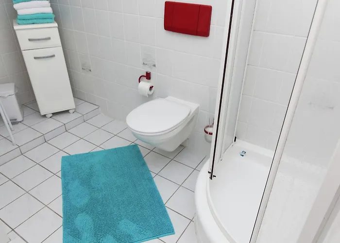 Niederehe Lakeside Escape Üxheim